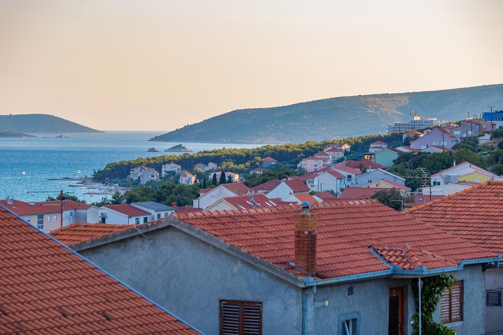 Apartment Drazena Trogir Bagian luar foto