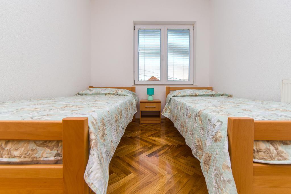 Apartment Drazena Trogir Bagian luar foto