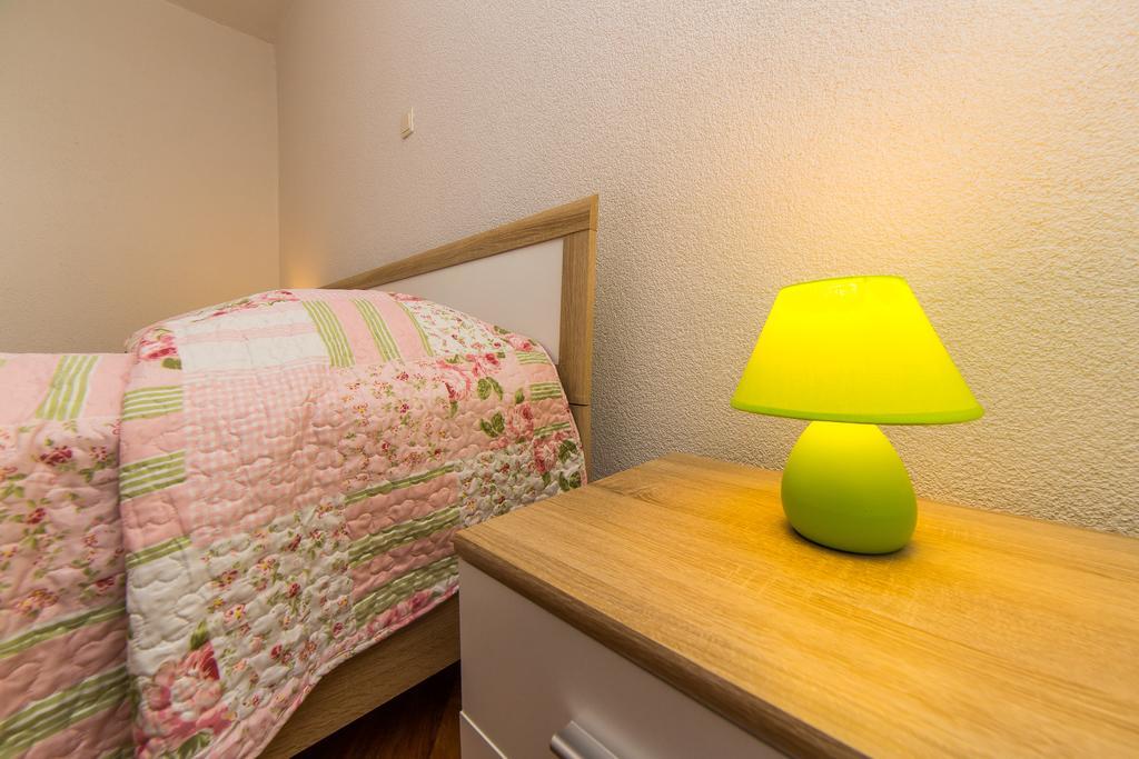 Apartment Drazena Trogir Bagian luar foto