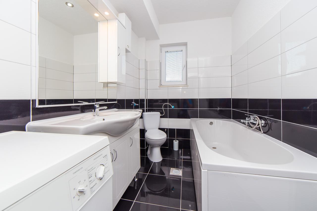 Apartment Drazena Trogir Bagian luar foto